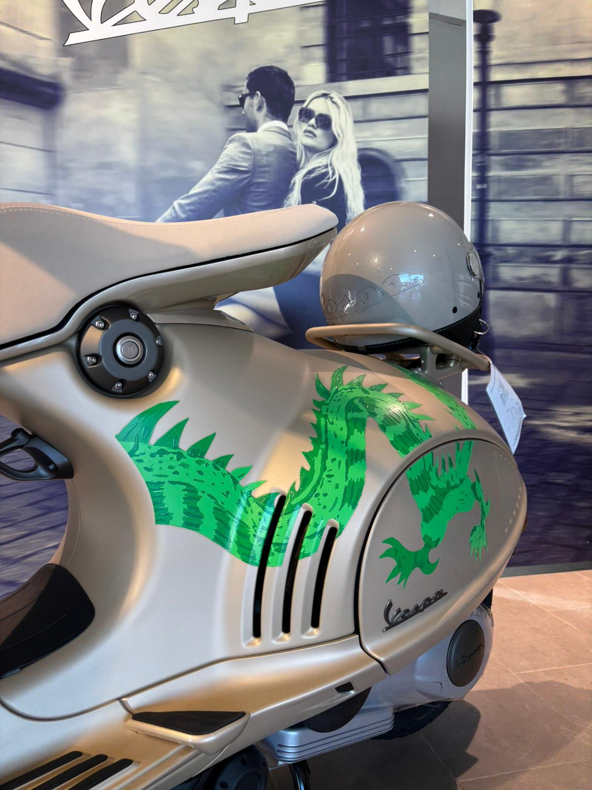 Vespa Dragon 946 Limited Edition
