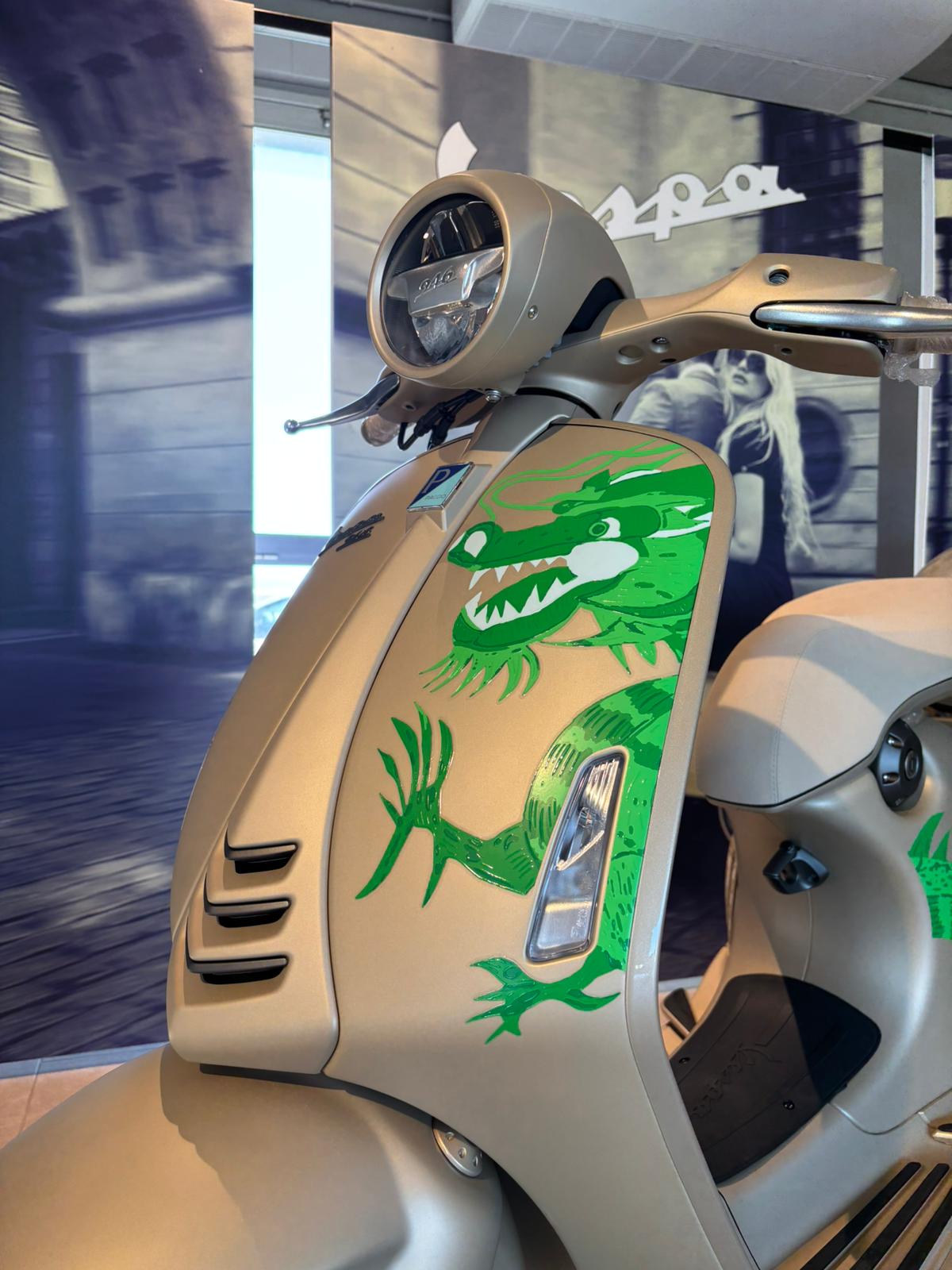 Vespa Dragon 946 Limited Edition
